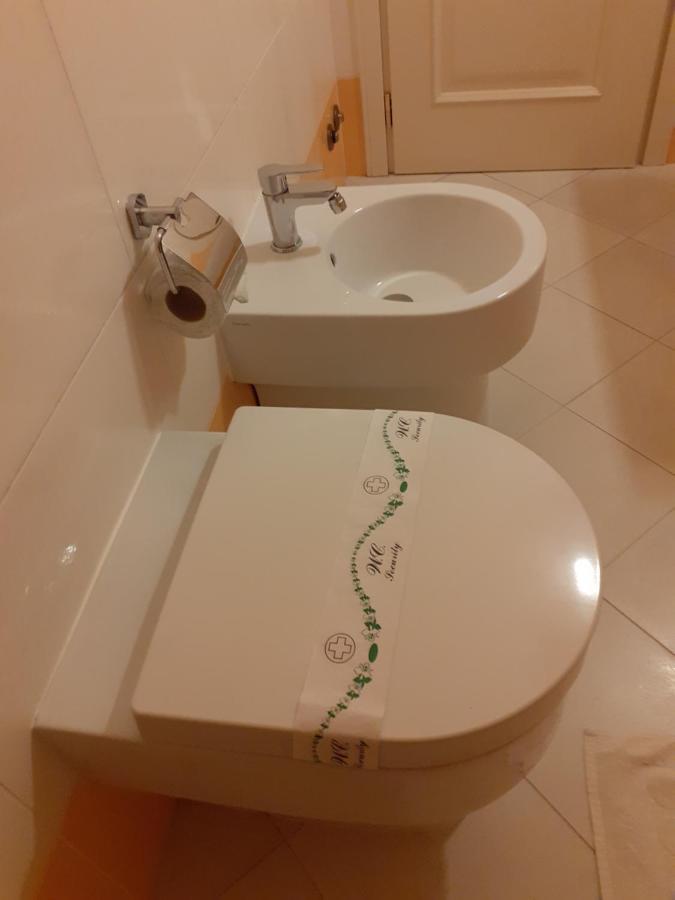 Hotel Guri Elbasan Buitenkant foto