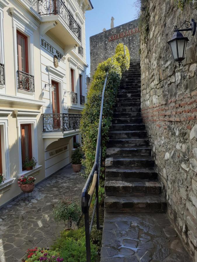Hotel Guri Elbasan Buitenkant foto